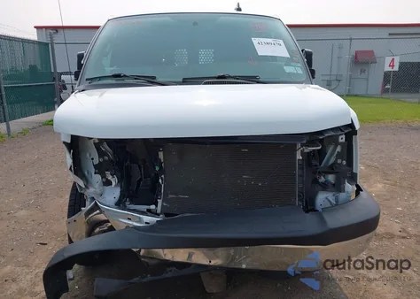 2022 Chevrolet Express Cargo Rwd 2500 Regular Wheelbase Wt from USA, damaged, VIN 1GCWGAFP4N1155524